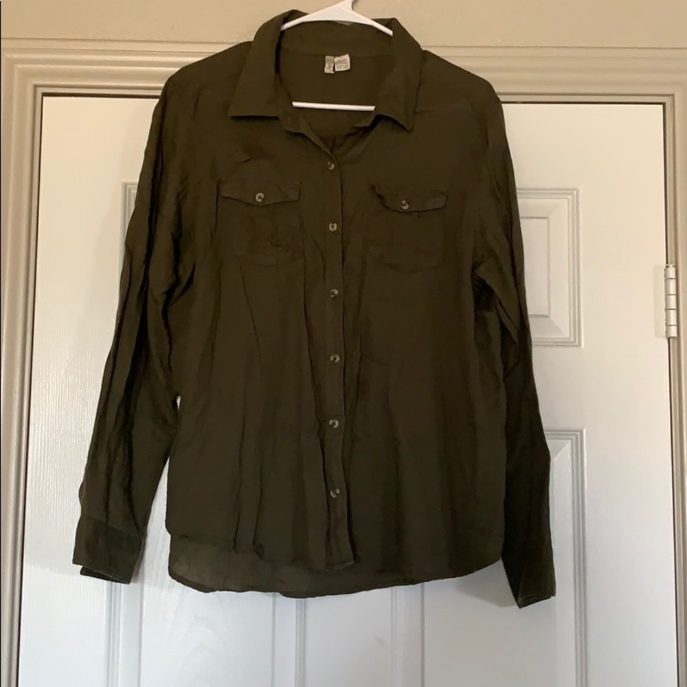 Button down Flannel type shirt